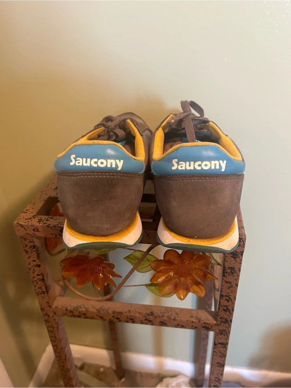 Saucony Jazz Low Pro Brown Blue Yellow Running Shoes Sneakers Womens Size 9.5